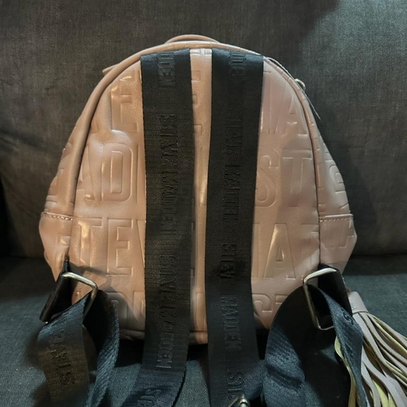 Steve madden back pack bag - Picture 2 of 3